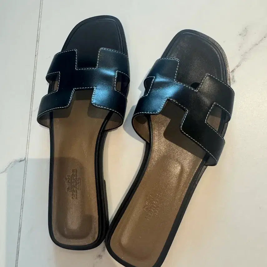 [BUNJANG] Hermès Oran Sandals Black Size 37.5 / 정품 에르메스 오란 블랙 37.5 사이즈