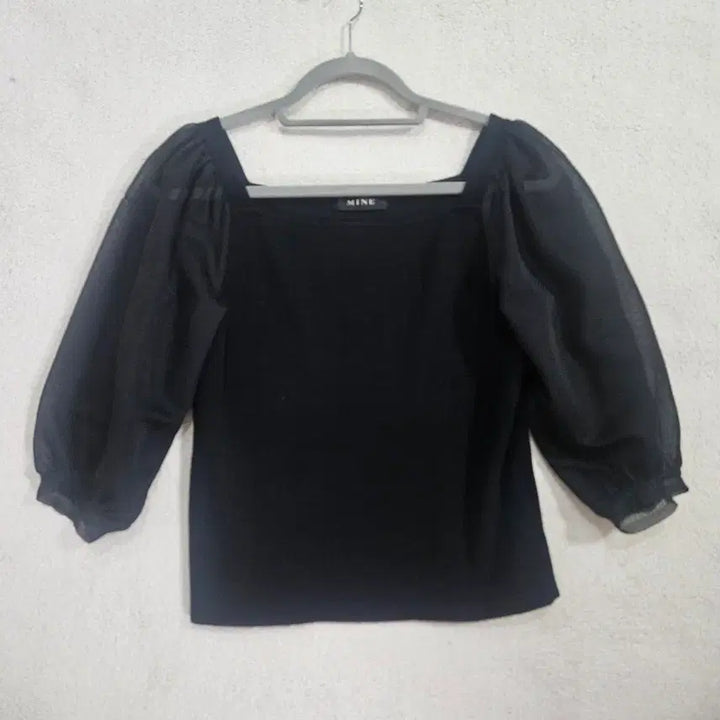 [BUNJANG] Mine Knit Block Top / 2020 마인 니트 탑