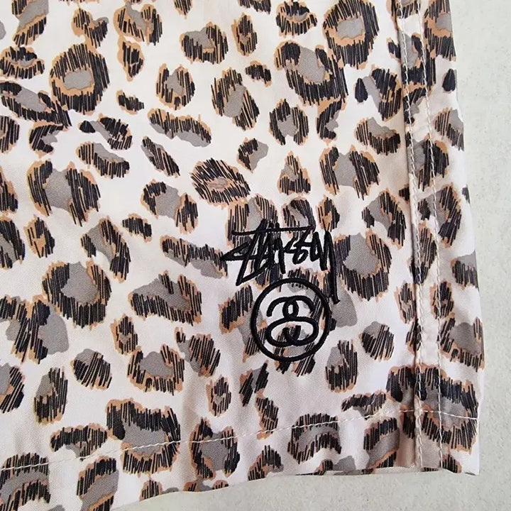 [BUNJANG] Stussy Leopard Print Shorts / Stussy 스투시 레오파드 반바지