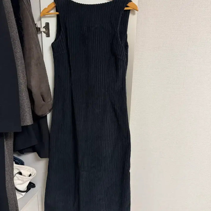 [BUNJANG] Renui Corduroy Black Dress / 르누이 코듀로이 블랙 원피스