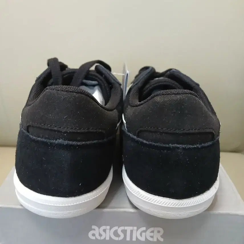 [BUNJANG] ASICS Tiger Sneakers Black Size 260 / 아식스 스니커즈 260 새상품