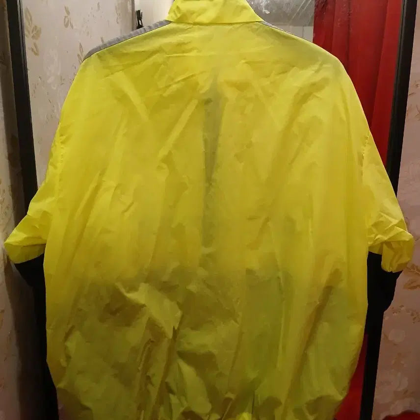 [BUNJANG] Balenciaga Poplin Oversized Jacket Black/Fluorescent / 발렌시아가 포플린 오버핏 자켓 블랙/형광 508903- G110182