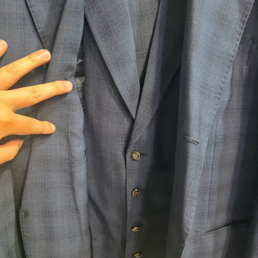 [BUNJANG] Taylor Shop Three-Piece Suit / 테일러샵 에서 평균 80-120만원 주고 산 쓰리피스 정장입니다.