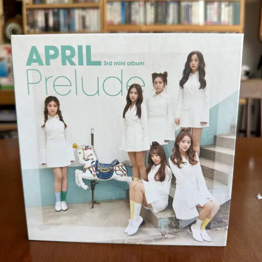 [BUNJANG] APRIL Prelude 3rd Mini Album (Sealed) / 에이프릴 Prelude 앨범(상태좋음 새비닐포장
