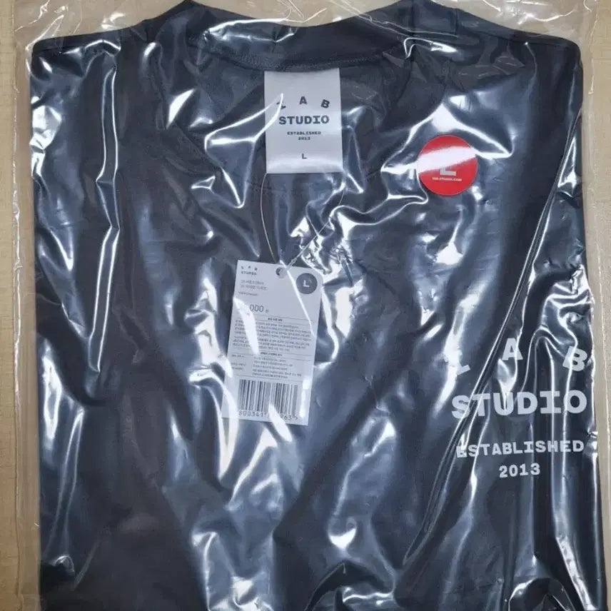 [SOLD OUT] IAB 스튜디오 26년 신상 차콜화이트