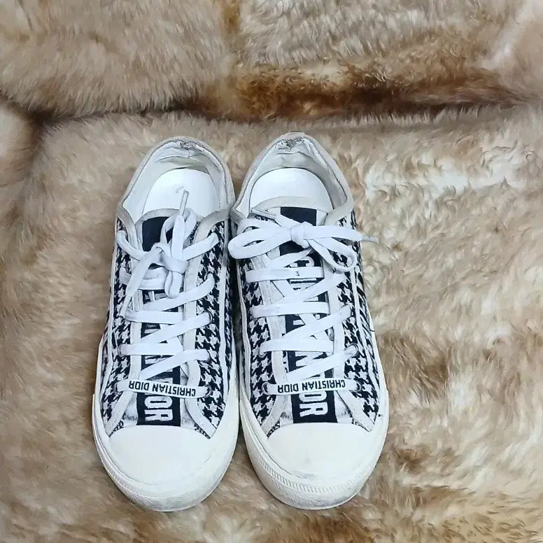 [BUNJANG] Christian Dior Hounds Tooth Sneakers Size 240 / 디올 Christian Dior 하운즈투스 스니커즈 240