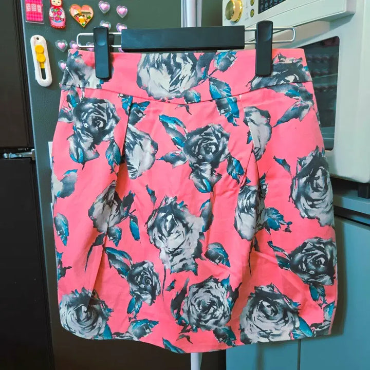 [BUNJANG] Egoist Coral Pink Rose Skirt / 에고이스트 코랄핑크 로즈 스커트
