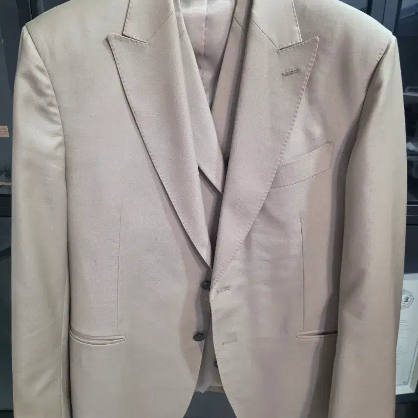 [BUNJANG] Custom Tailored Three-Piece Suit / 테일러샵 에서 평균 80-120만원 주고 산 쓰리피스 정장입니다.
