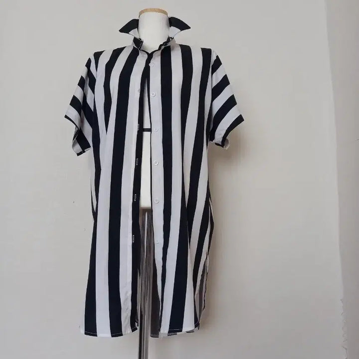 [BUNJANG] Striped Short-Sleeve Long Shirt Dress / 스트라이프 반팔 롱 셔츠 원피스