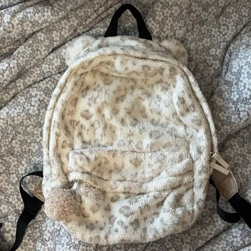 [BUNJANG] Kumamimi Teddy Bear Ears Leopard Backpack with Pom Pom Tail / 쿠마미미 곰돌이 귀 갸루 레오파드 백팩 폼폼이 꼬리 뽀송뽀송 방꾸라떼