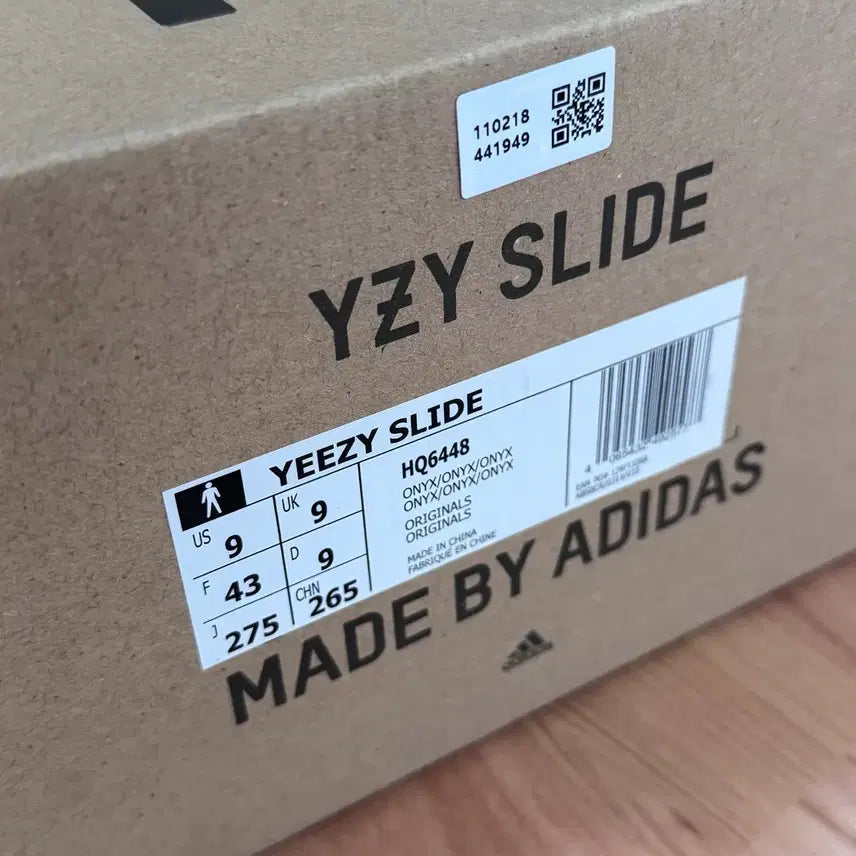 [BUNJANG] Adidas Yeezy Slide Onyx (New) - Size 275 / 아디다스 이지 슬라이드 275 오닉스(새상품)