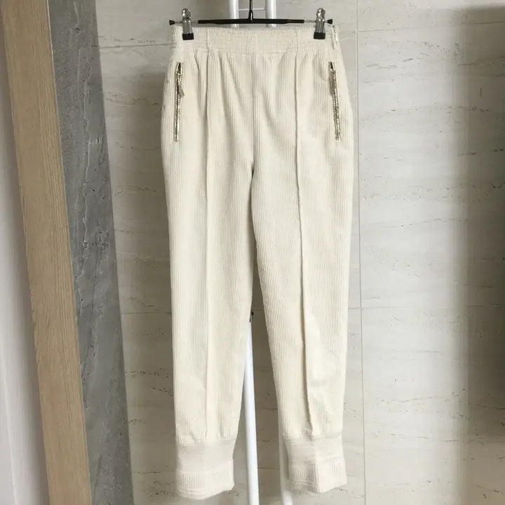 [BUNJANG] Ozza Seccon Corduroy Jogger Pants Size 61 / 오즈세컨 코듀로이 조거팬츠 61