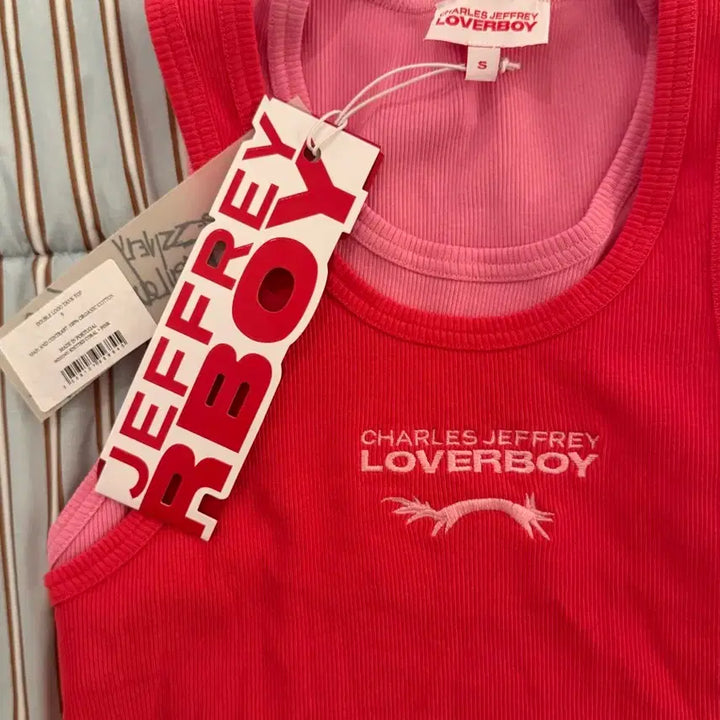 [BUNJANG] Charles Jeffrey Loverboy Logo Embroidered Layered Sleeveless Top / 찰스제프리 러버보이 로고 자수 레이어드 이펙트 슬리브리스