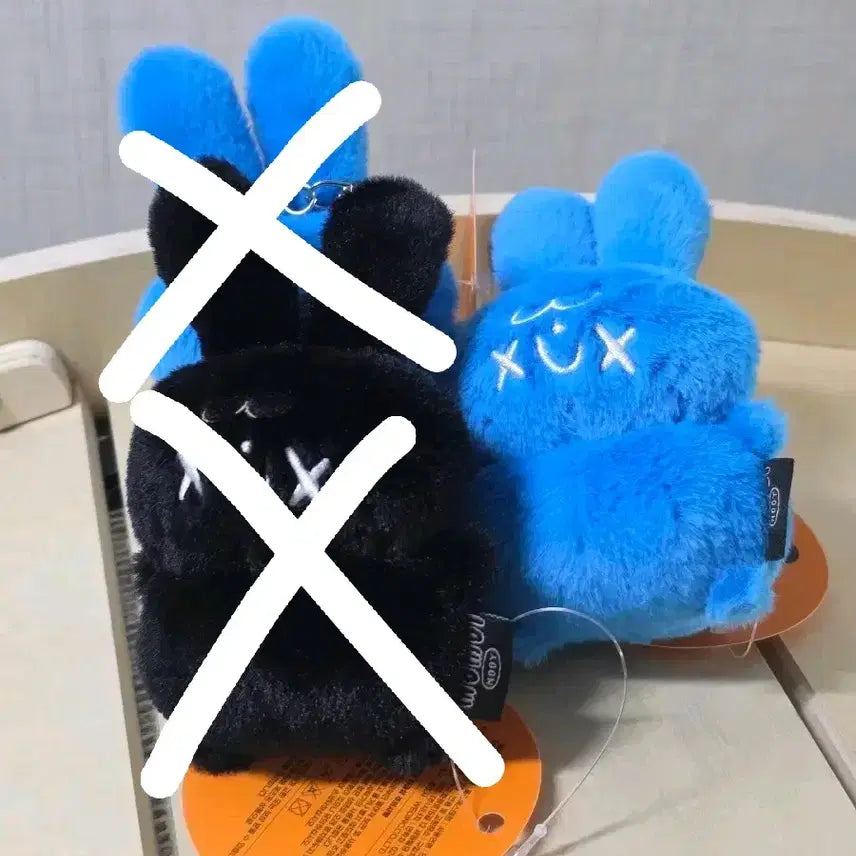 [BUNJANG] Momoi Rabbit Doll Keyring / 모모이 래빗 인형키링 몰랑이캐릭터 작가 신캐릭터