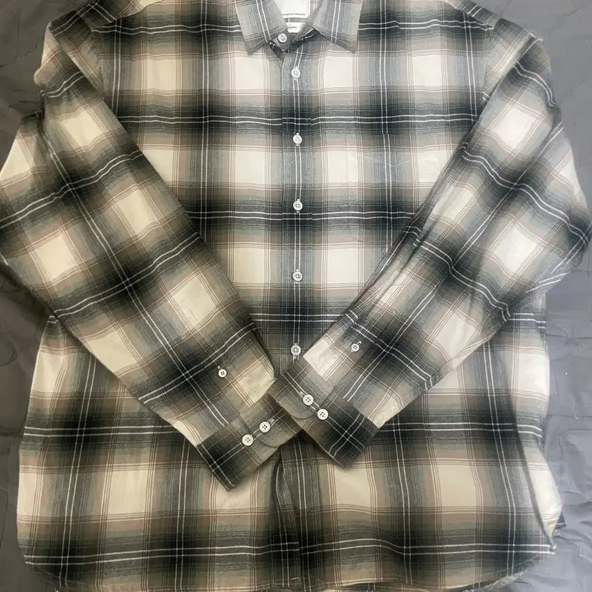 [BUNJANG] The Row Flannel Checkered Shirt Size 3 / 인더로우 플란넬 체크셔츠 3사이즈