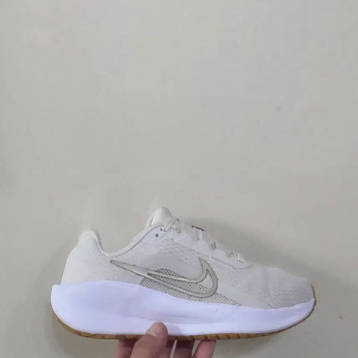 [BUNJANG] Nike Downshifter 13 Phantom Neutral Olive Running Shoes / [240] 나이키 다운쉬프터13 팬텀뉴트럴올리브ㅡ단종매물,최저가