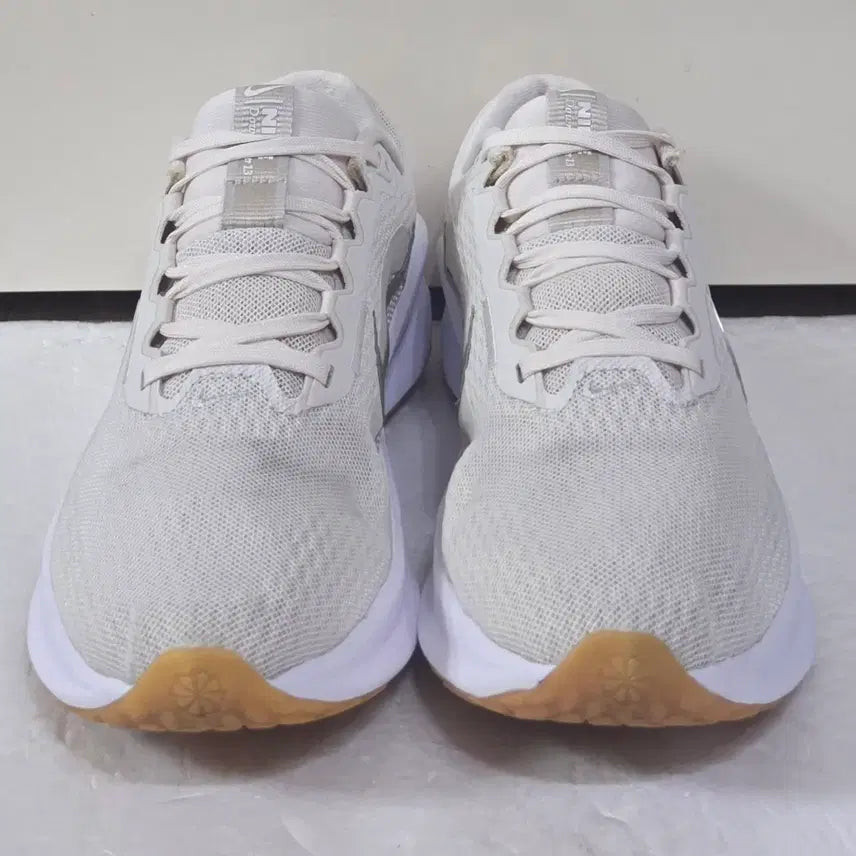 [BUNJANG] Nike Downshifter 13 Phantom Neutral Olive Running Shoes / [240] 나이키 다운쉬프터13 팬텀뉴트럴올리브ㅡ단종매물,최저가
