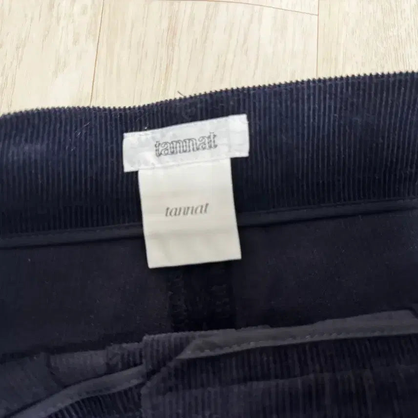 [BUNJANG] Tannat Corduroy Shorts Medium New / tannat 타낫 코듀로이 반바지 미듐 새상품