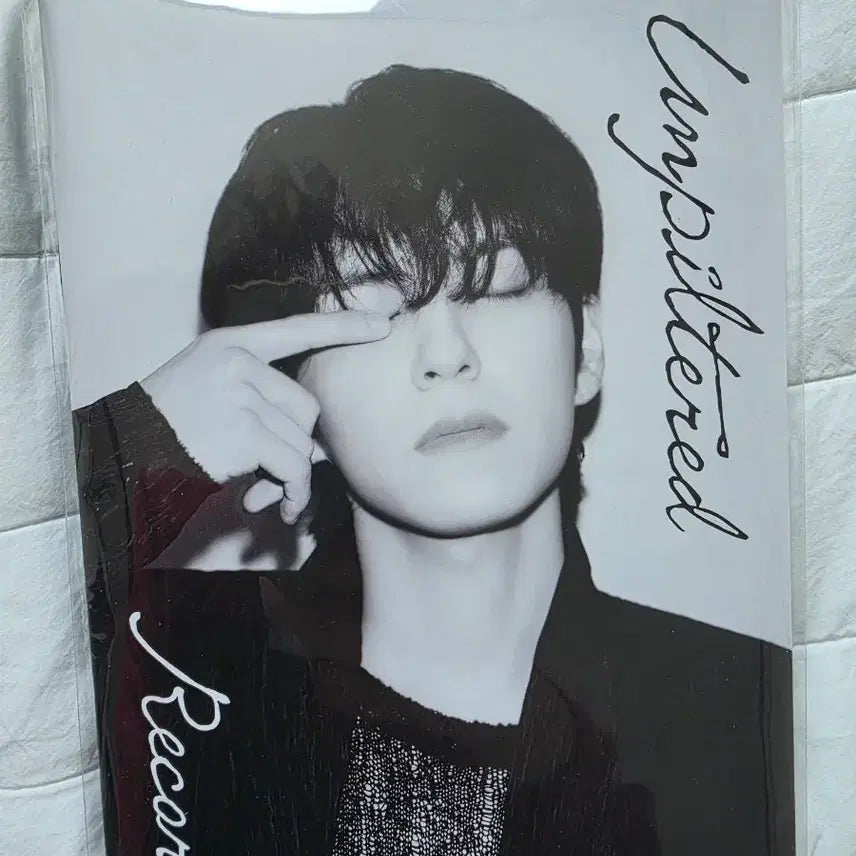 [BUNJANG] DAY6 Young K Unpiltered Records Photobook / 원필 Unpiltered Records 포토북 팬기프트
