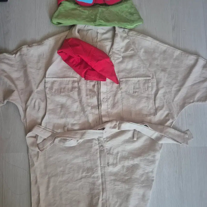 [BUNJANG] Teemo Jumpsuit Costume Set / 티모 모자, 티모 옷 (졸업사진 의상 세트) 판매합니다 :)