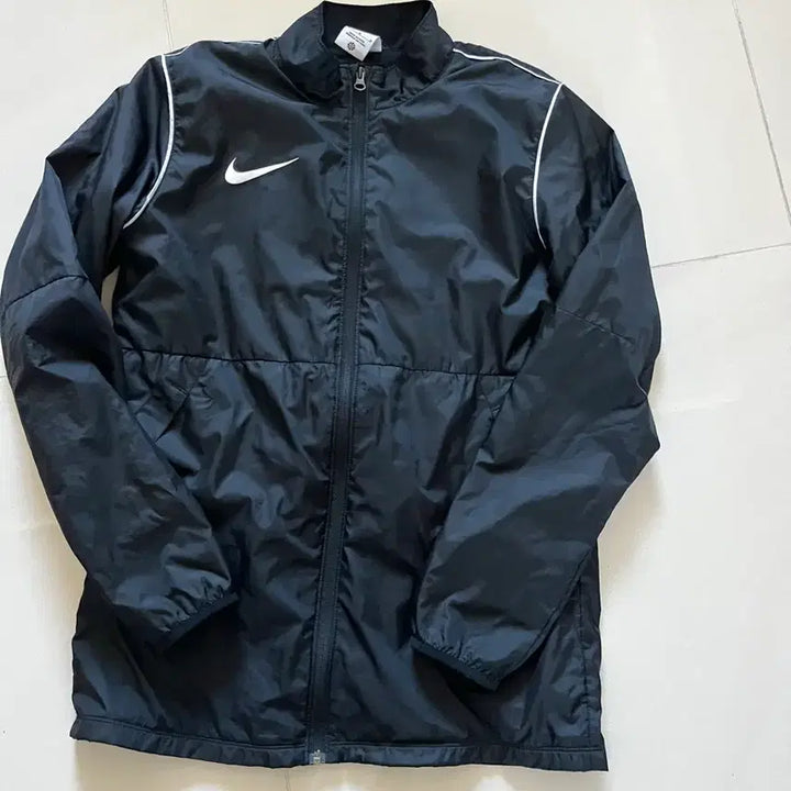[BUNJANG] Nike Dri-FIT Black Windbreaker Jacket / 나이키 기능성 드라이핏 블랙 바람막이 점퍼