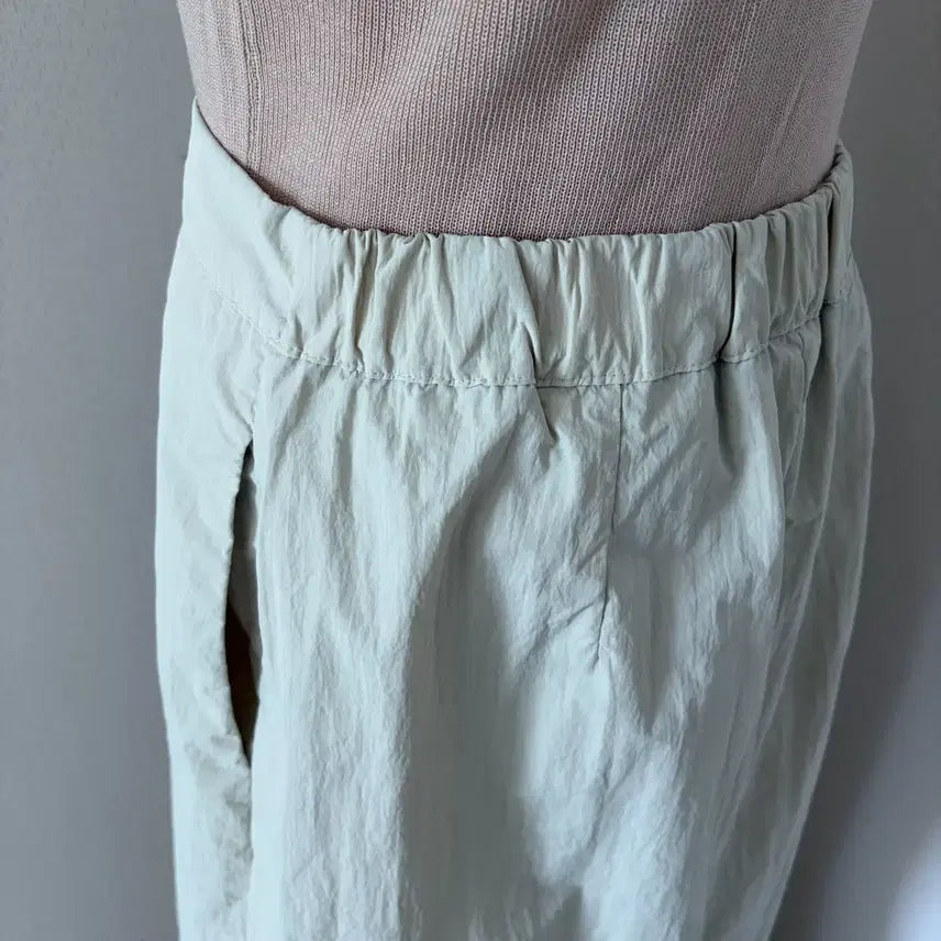 [BUNJANG] Ivory Long Skirt (Free Size) / 아이보리 롱 스커트 Free 사이즈