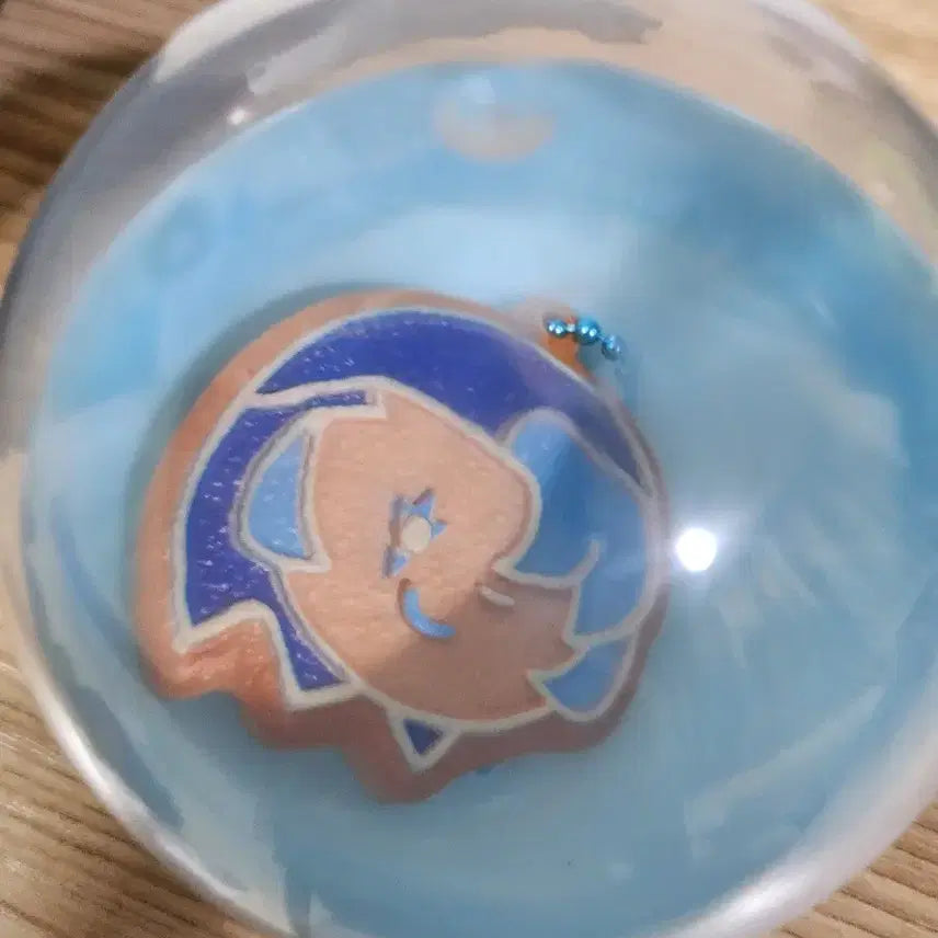 [BUNJANG] Cookie Run Kingdom Shadow Milk Cookie PVC Keychain / 쿠키런킹덤 쉐도우 밀크 쿠키 키링 판매