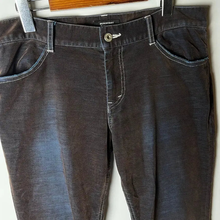[BUNJANG] Burberry Black Label Low Rise Washed Pants / [Burberry] 버버리 블랙라벨 로우라이즈 워싱 팬츠