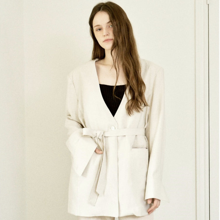 [BUNJANG] Roveni Linen Blend Belted V-Neck Oversized Jacket / 로베니 린넨 자켓