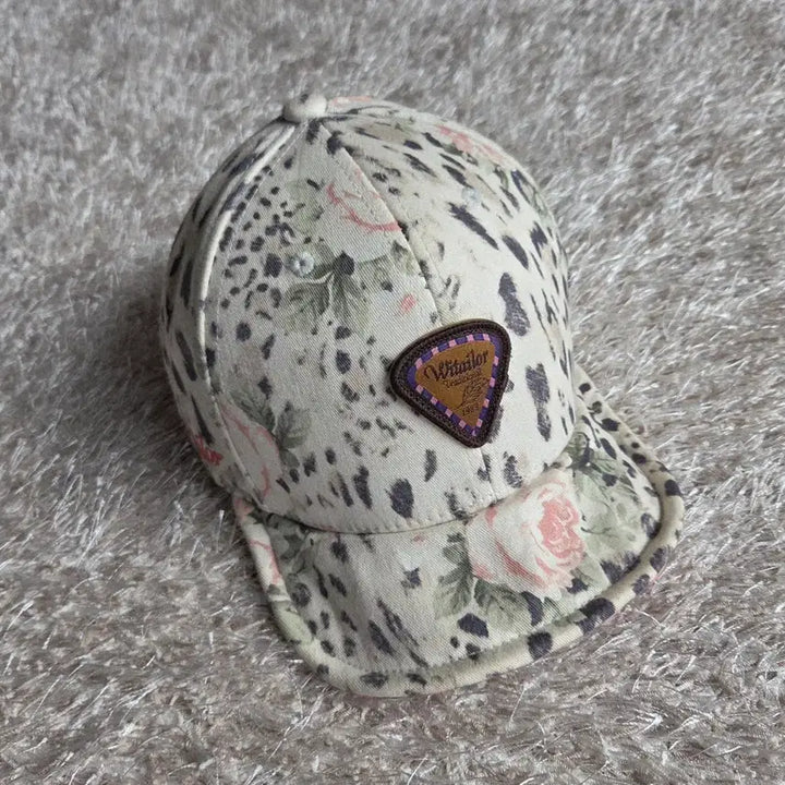 [BUNJANG] WETTLER White Rose Leopard Print Ball Cap / 위테일러 화이트 장미 호피 볼캡