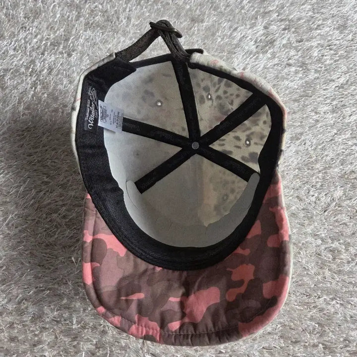 [BUNJANG] WETTLER White Rose Leopard Print Ball Cap / 위테일러 화이트 장미 호피 볼캡