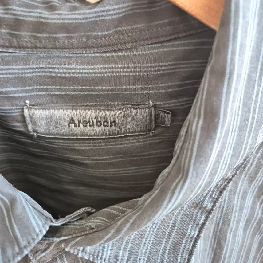 [BUNJANG] Arban Striped Long-Sleeve Shirt / 아르반 스트라이프 긴팔 셔츠 2