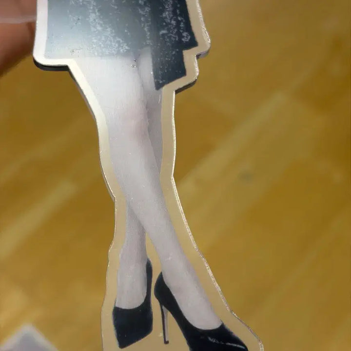 [BUNJANG] IU Pepsi Acrylic Stand Glitter Outfit Version / 아이유 IU 펩시 아크릴 스탠드