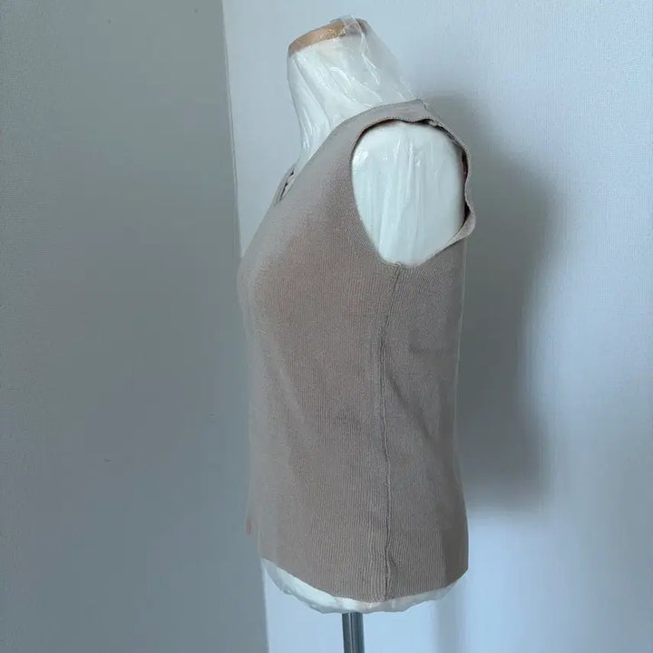 [BUNJANG] V-Neck Knit Vest Beige / 브이넥 니트 베스트 베이지