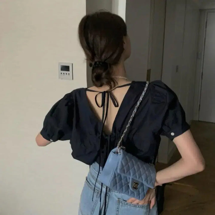 [BUNJANG] Navy Short-Sleeve Blouse with Back Ribbon / 백리본 네이비 반팔 블라우스