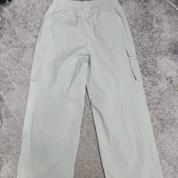 [BUNJANG] MLB New York Yankees Grey Cargo Pants / MLB 카고 바지 뉴욕 양키스 고프코어 와이드 스트링 팬츠 그레이 m