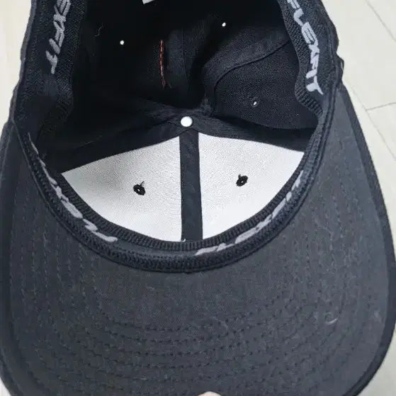 [BUNJANG] Kangol Cotton Logo Baseball Cap / 캉골 볼캡 모자
