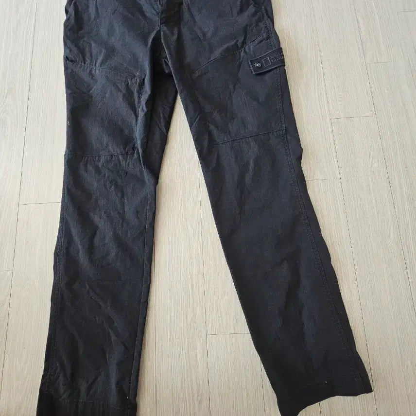 [BUNJANG] National Geographic Black Cargo Pants / 내셔널지오그래픽 블랙 카고 바지
