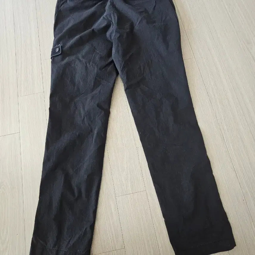 [BUNJANG] National Geographic Black Cargo Pants / 내셔널지오그래픽 블랙 카고 바지