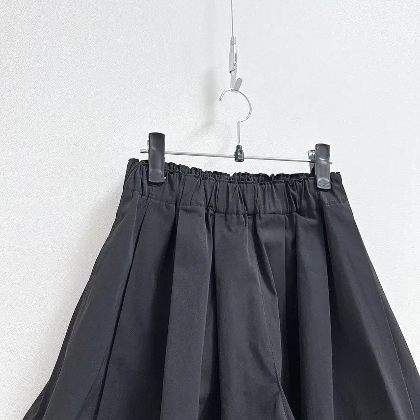 [SOLD OUT] frou 프루 블랙 밴딩 반바지
