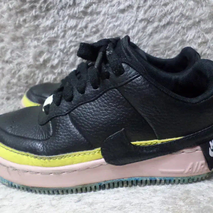 [BUNJANG] Nike Air Force 1 Shadow Black Sneakers / 후루룩구제 230 나이키 에어포스1 쉐도우 블랙 운동화 260505