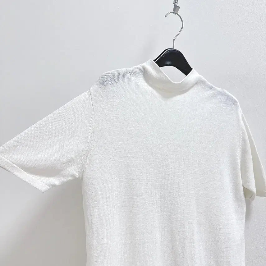 [BUNJANG] Adorable High Neck Linen Short Sleeve Knit / 어도러블 하이넥 린넨 반팔니트