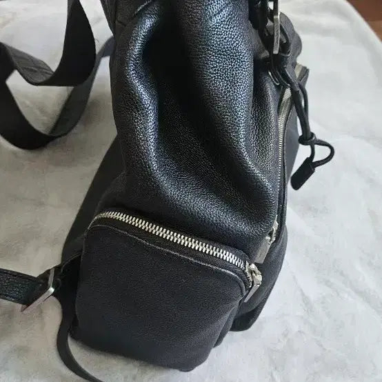 [BUNJANG] Couronne Leather Backpack / 쿠론가죽 백팩