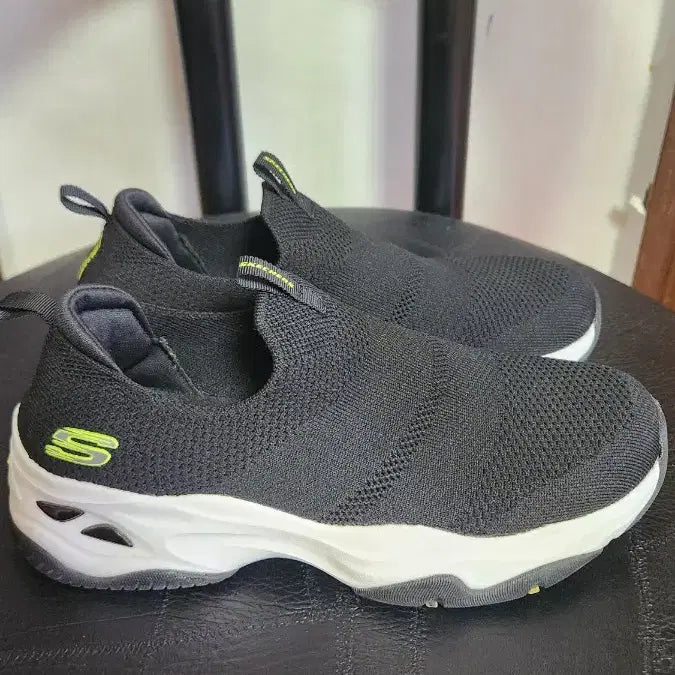 [BUNJANG] Skechers GoWalk Black Slip-On / 스케쳐스 고워크 블랙 슬립온