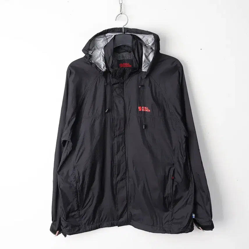 [BUNJANG] Fjällräven Hooded Jacket Black Size 95-100 / 95/피엘라벤 후드 자켓