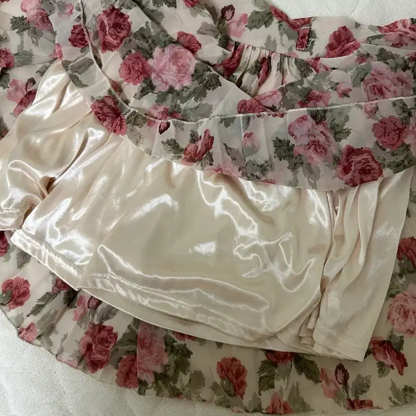 [BUNJANG] INGNI Flower Pleated Skirt / 잉그니 플라워 플리츠 스커트
