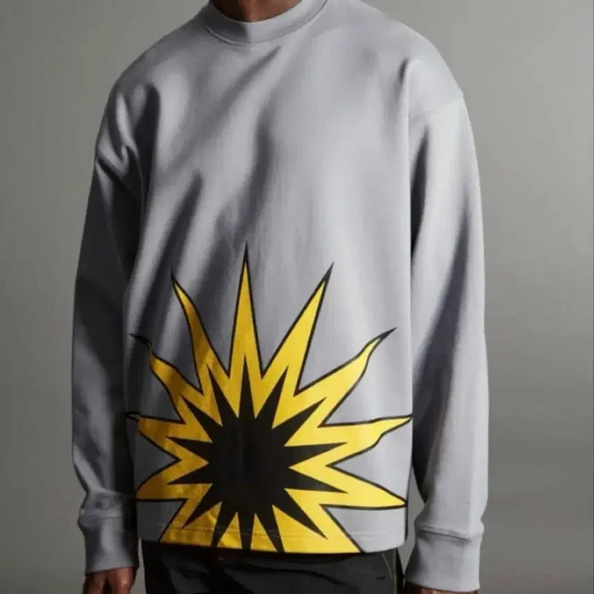 [BUNJANG] COS x YEBOAH Rising Star Sweatshirt / 코스 예보COS X YEBOAH 라이징스타 스웻셔츠