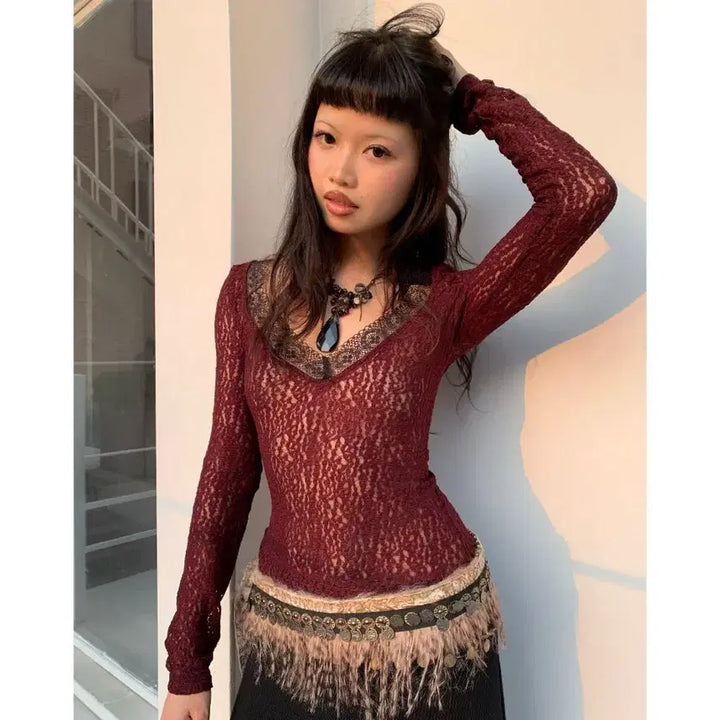 [BUNJANG] CHIPCHIP Red Lace Slim Stretch Long Sleeve Top / CHIPCHIP 레드 레이스 슬림 스트레치 롱슬리브 탑