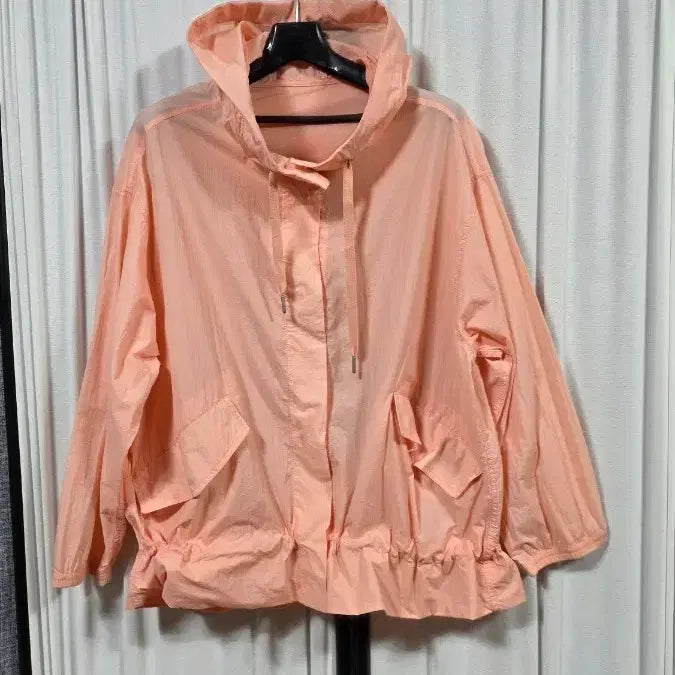 [SOLD OUT] 베라왕루즈핏바람막이후드자켓(88)