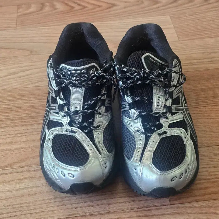 [BUNJANG] Asics Gel Nimbus 10.1 Black/Silver Sneakers / 아식스 젤 님버스 10.1 블랙/실버 운동화